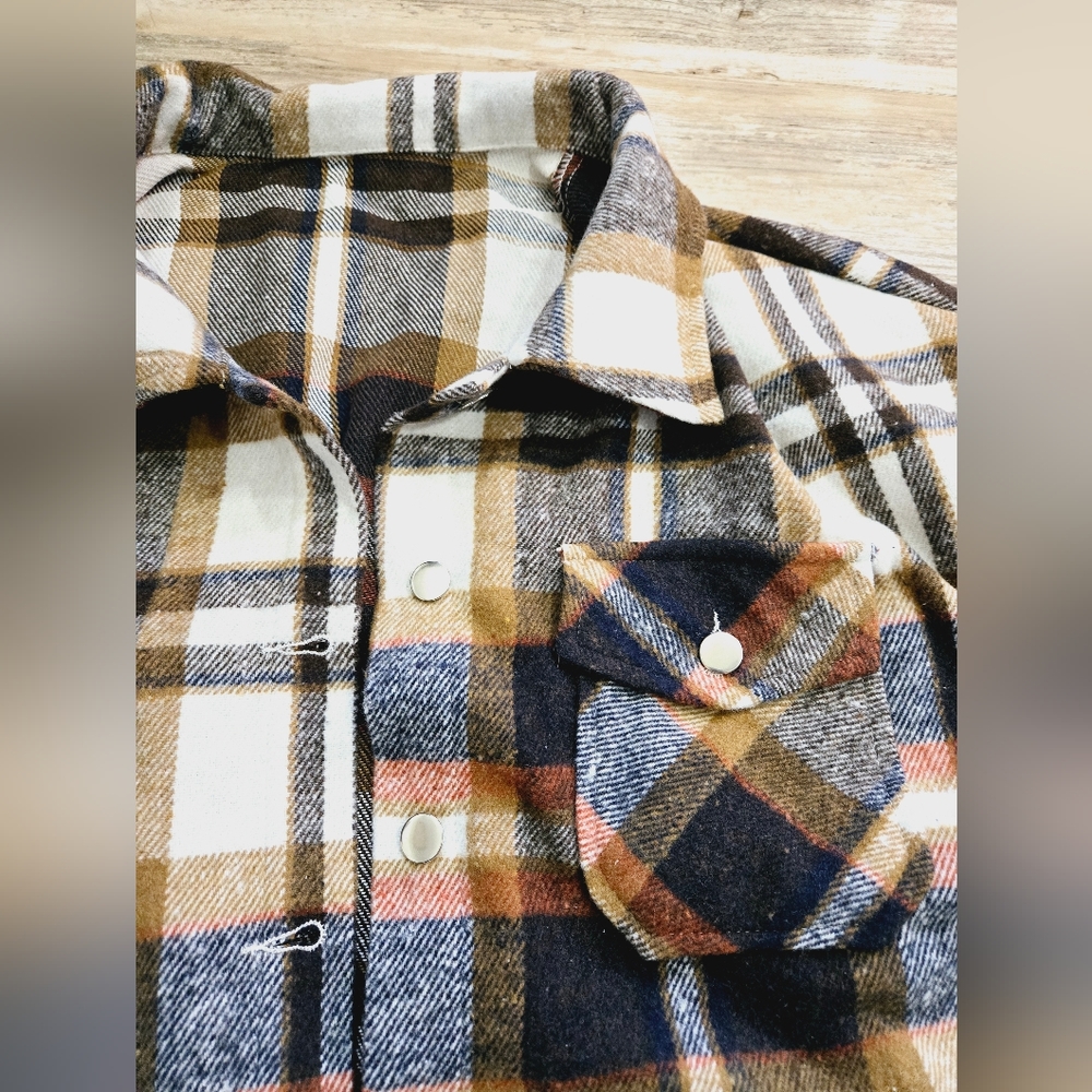 NEW flannel Shacket - Picture 3 of 9